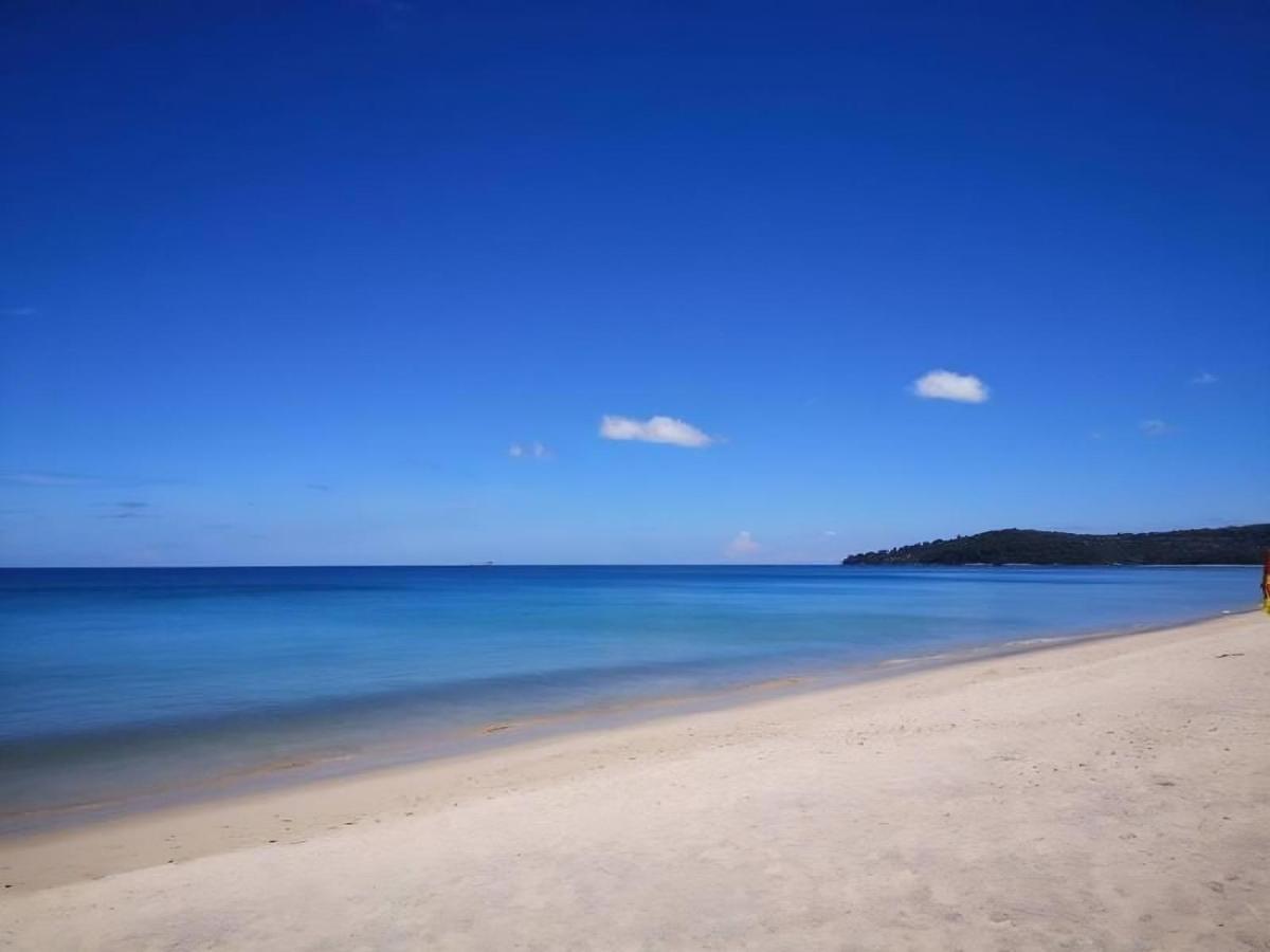 Triple J Hometel Bang Tao Beach  Buitenkant foto